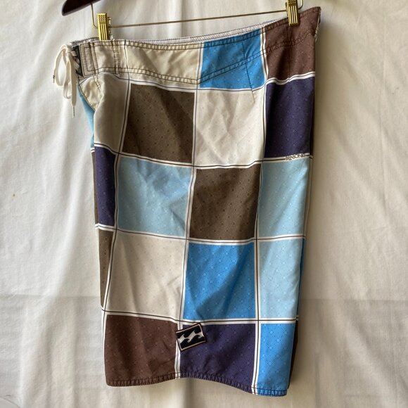 Billabong Swim Trunks Mens Size 34 Color Block Plaid Board Shorts Bathing Suit - Picture 5 of 16
